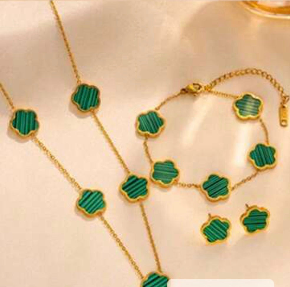 SJW 3pcs Set Necklace Clover