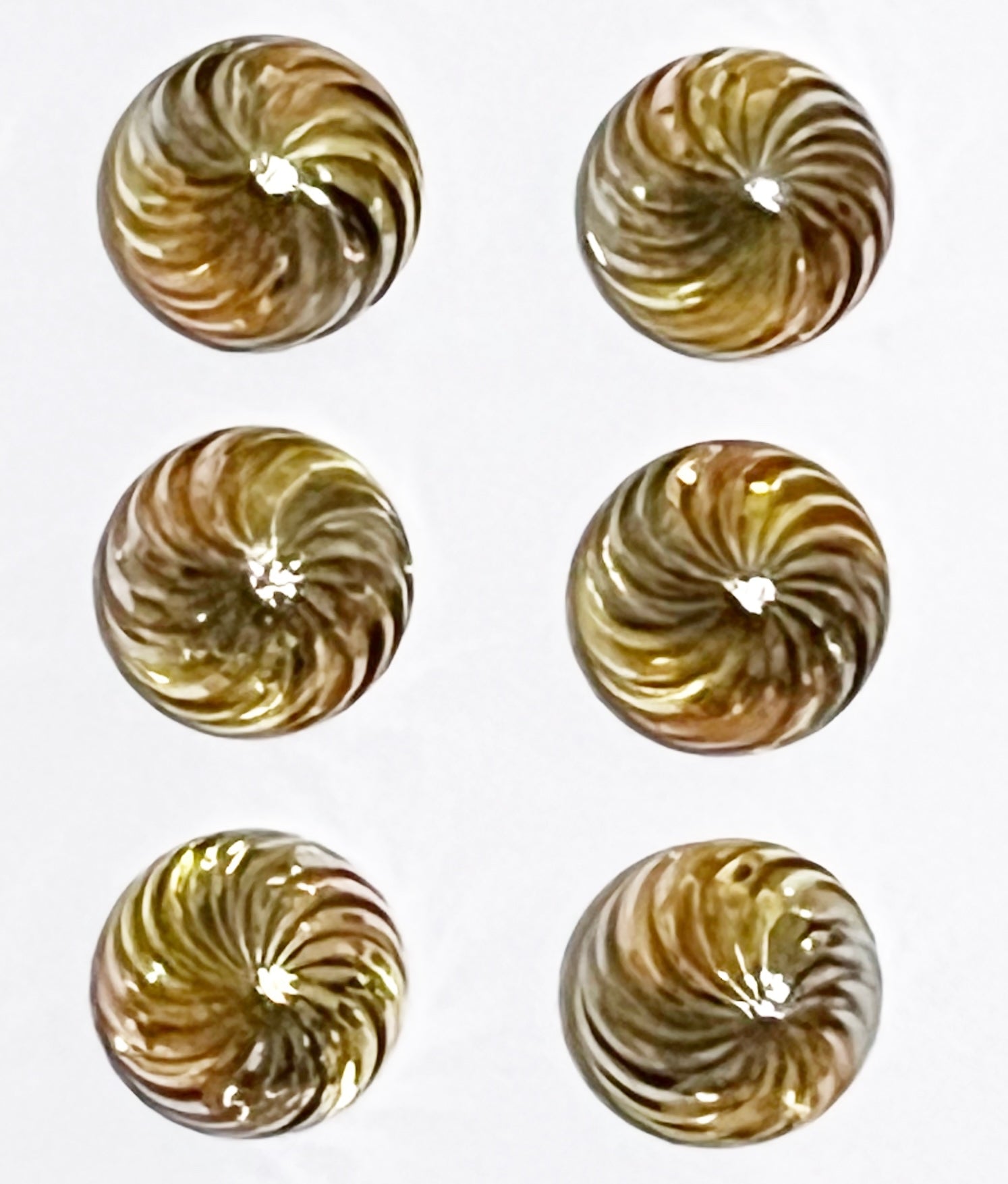 GJW Earring Studs dc Tricolor Swirl Med
