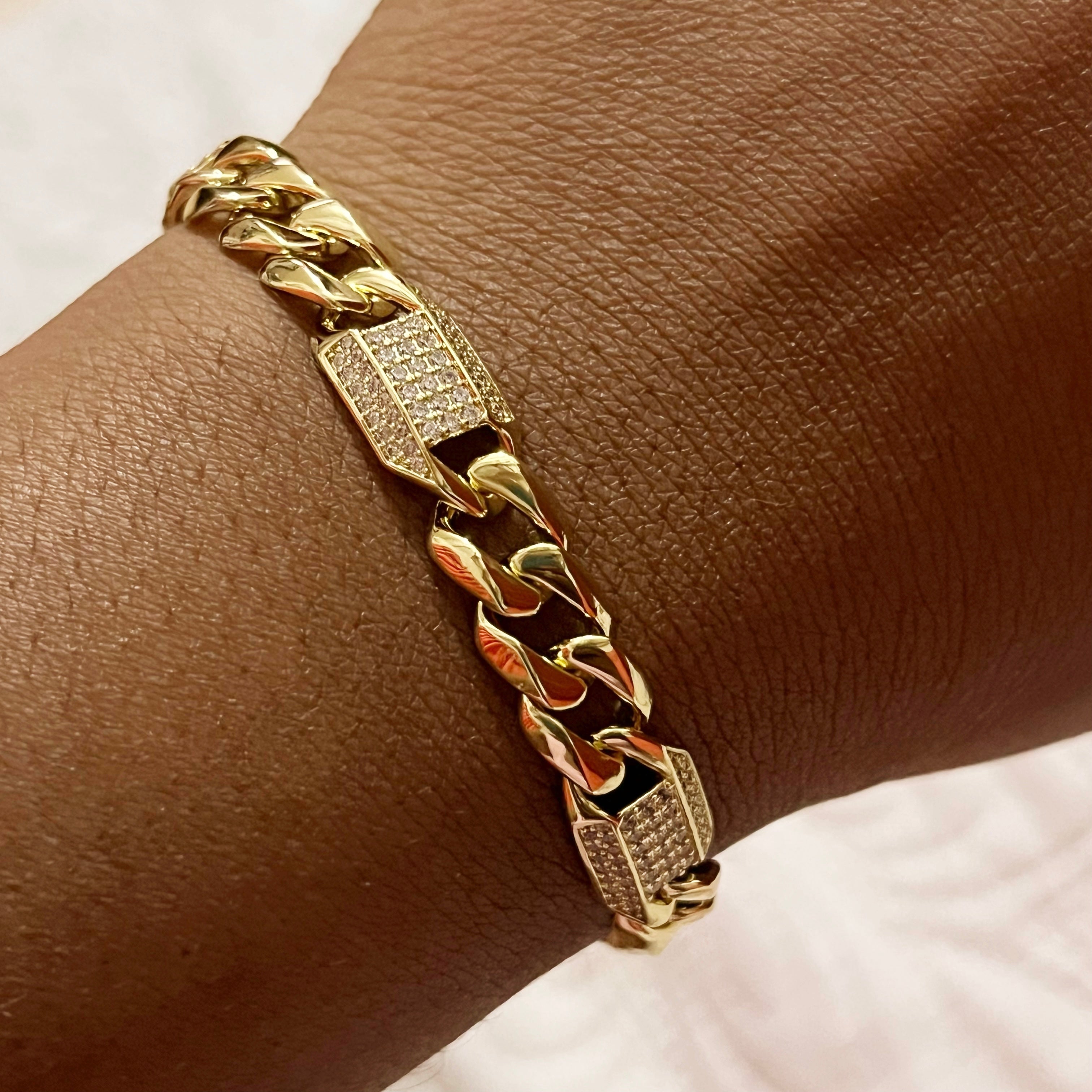 GJW Bracelet Cuban Gucci Iced Expion
